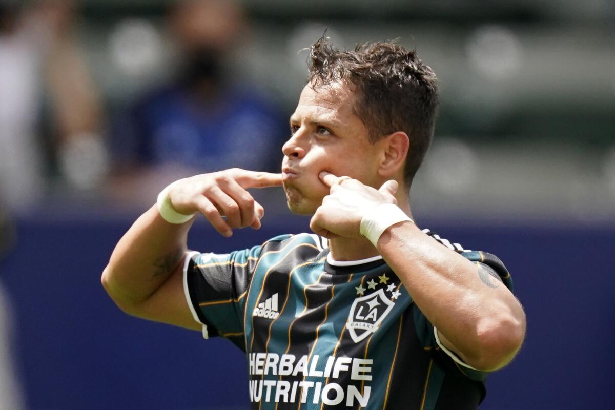 El delantero mexicano Javier "Chicharito" Hernández
