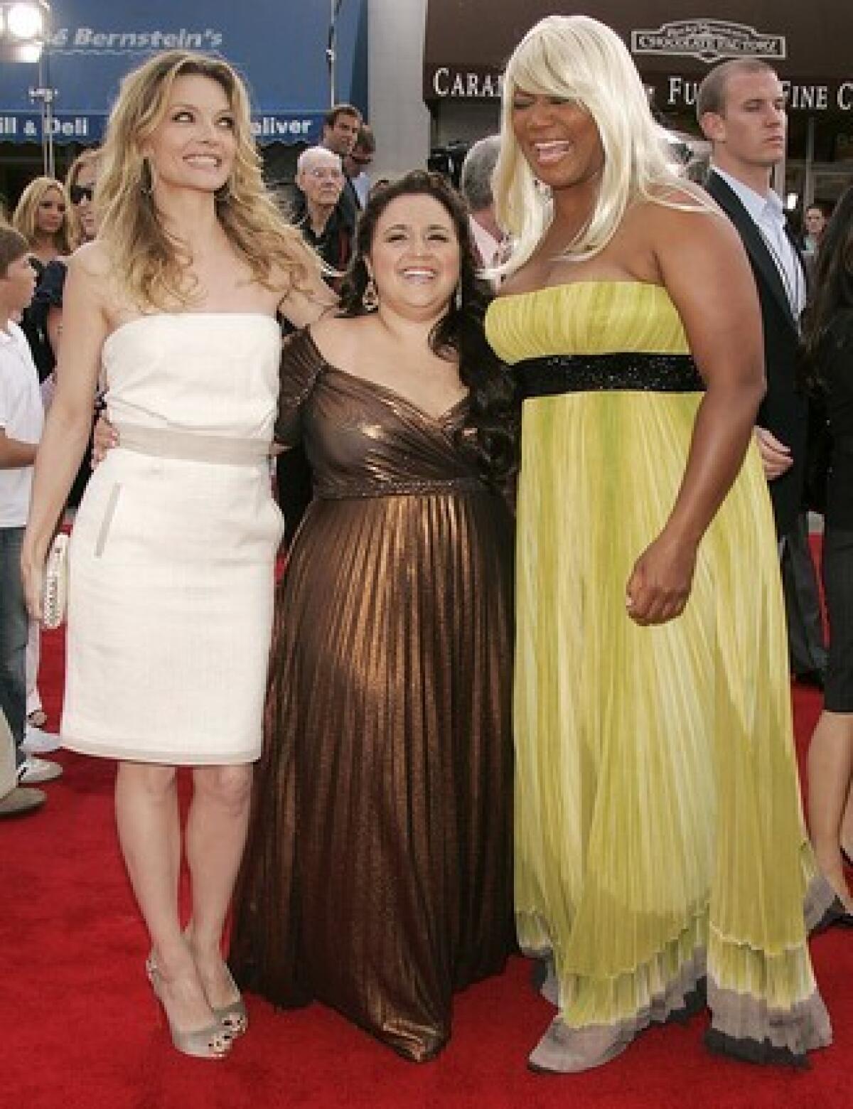 Michelle Pfeiffer, Nikki Blonsky and Queen Latifah bond at the film's premiere.