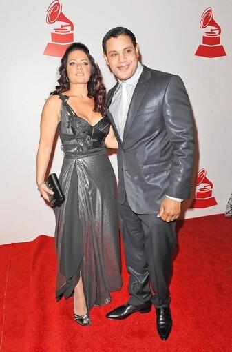 Sammy Sosa arrives with his wife in Las Vegas, Nevada.