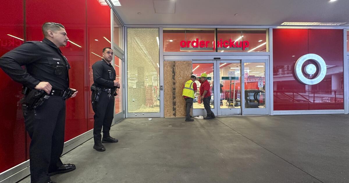 Robbery suspect shot man in downtown L.A. days before wounding Target guards, authorities say