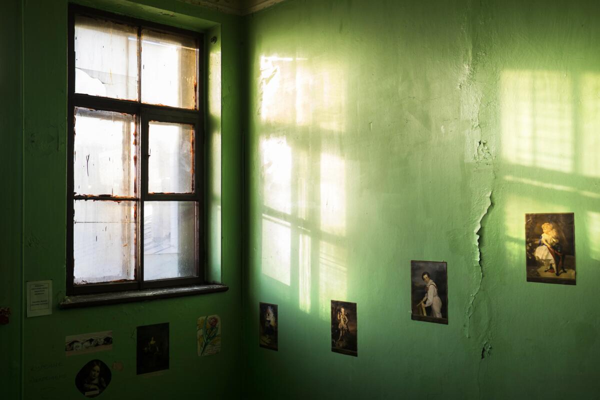 A stairwell inside the building where Lena Mikhaylovskaya's flat is located. (Vasiliy Kolotilov / For The Times)