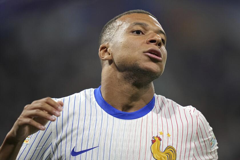 El delantero francés Kylian Mbappé durante el partido contra Bélgica en la Liga de Naciones de la UEFA, el lunes 9 de septiembre de 2024, en Lyon. (AP Foto/Laurent Cipriani)