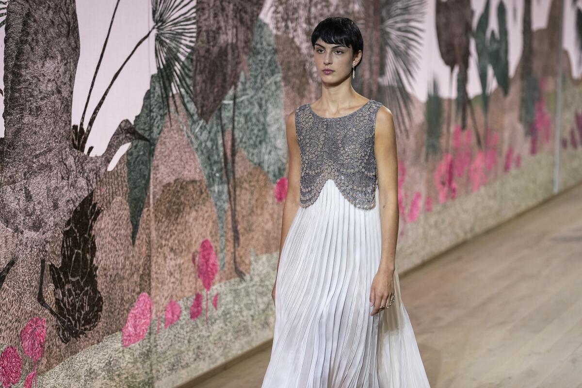 Dior brings ethereal goddesses and silver threads to Paris couture - The  San Diego Union-Tribune
