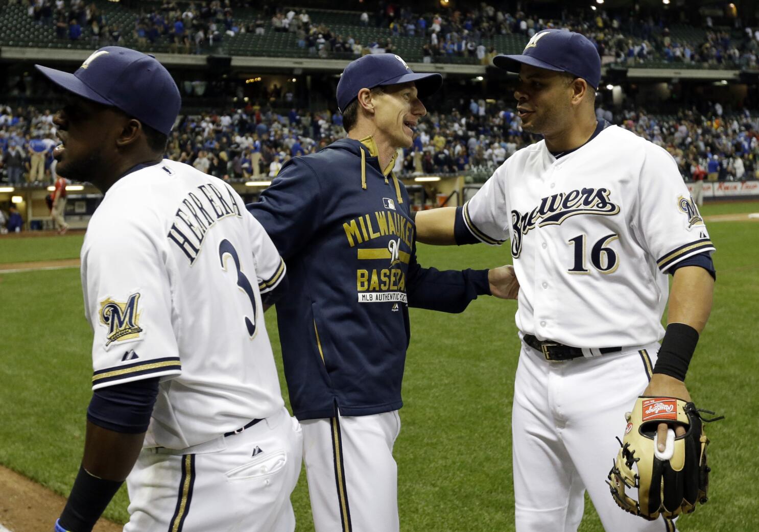 Baseball notes: Milwaukee Brewers hire Craig Counsell as manager - Los  Angeles Times