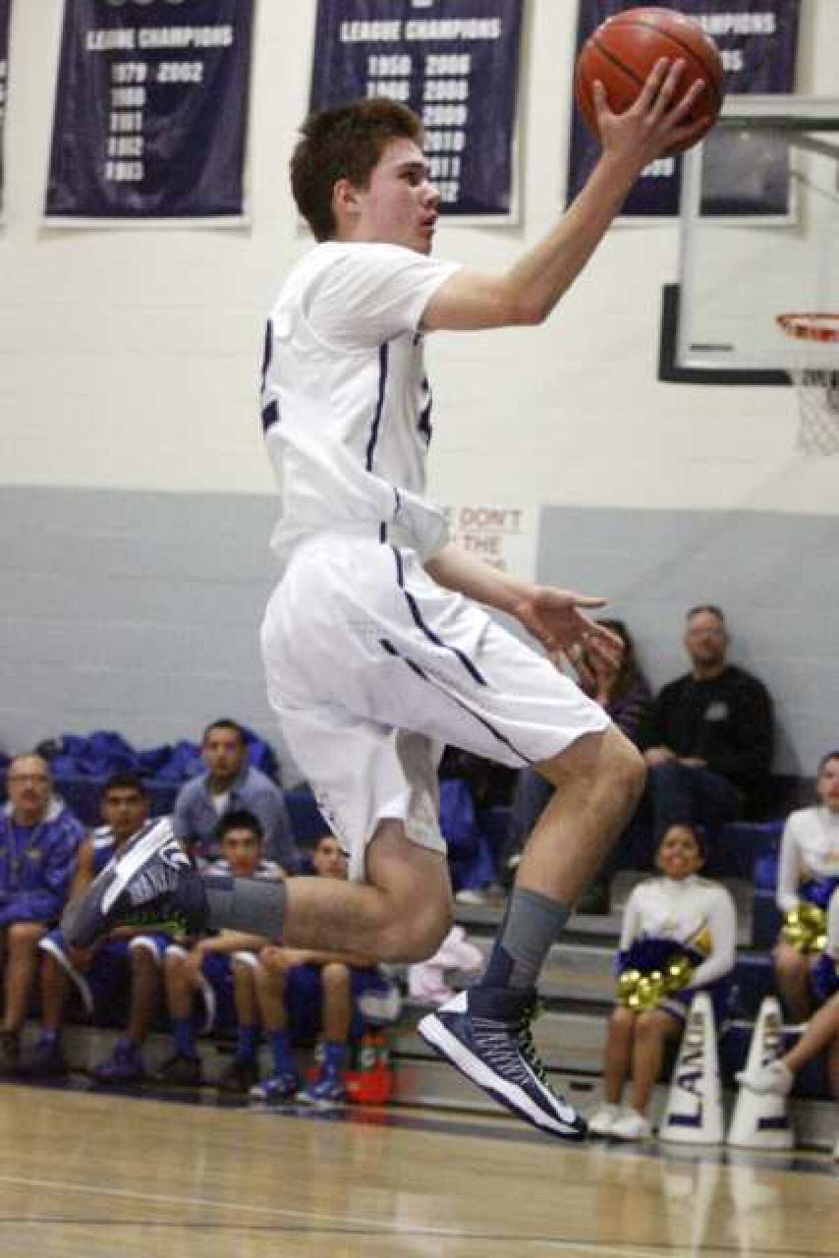 Flintridge Prep's junior guard Robert Cartwright finished with a game-high 22 points for the Rebels.