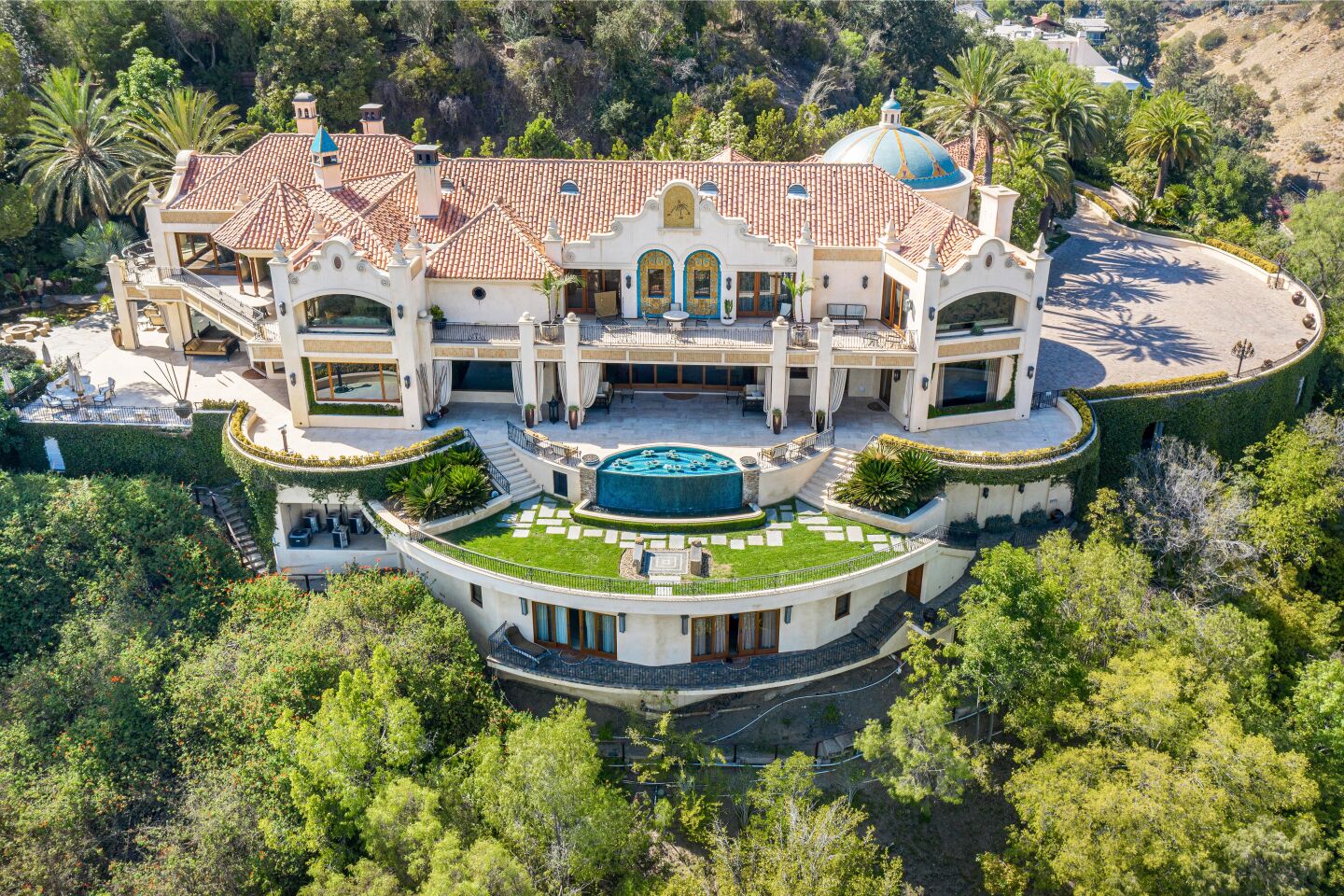 The 21,000-square-foot mansion.
