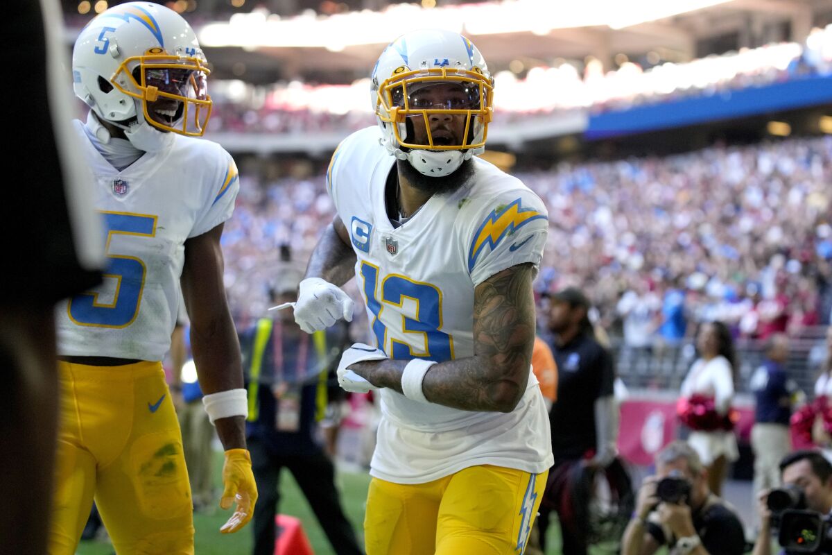 Chargers wide receiver Keenan Allen (13) celebrates his touchdown against the Arizona Cardinals.