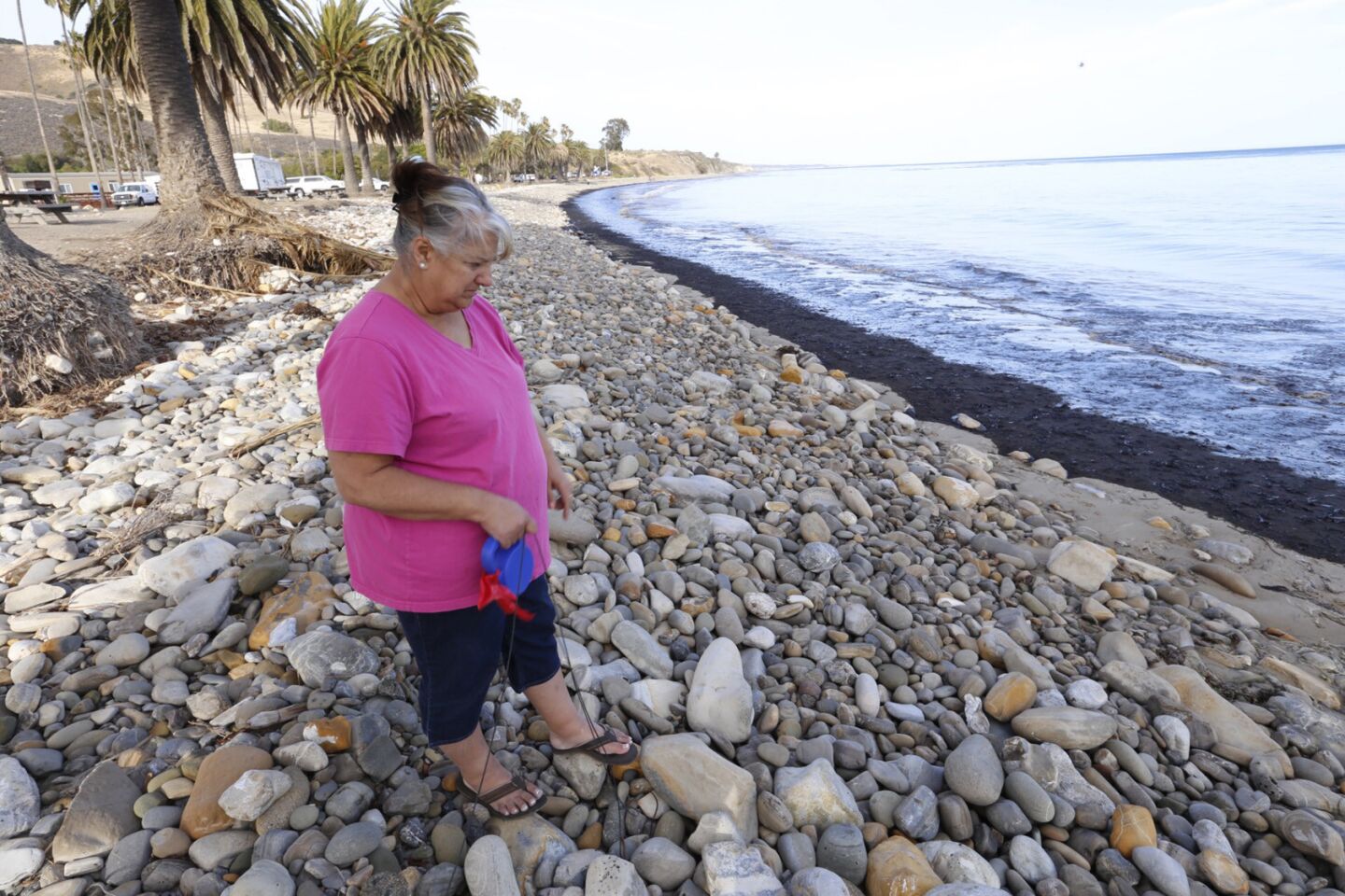Oil spill on Santa Barbara County coast