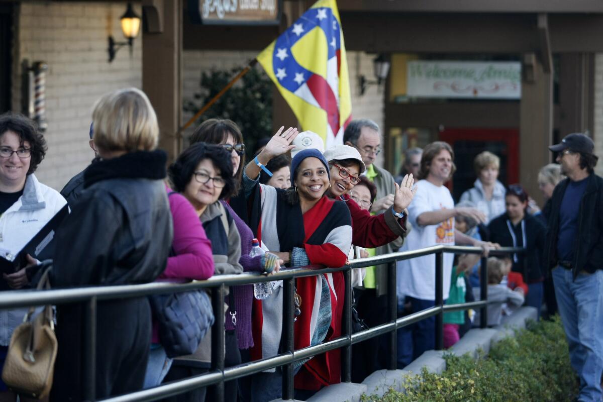 Gelson's customers lined up for the grand opening ceremony at the new store on the 600 block of Foothill Blvd. in La Cañada Flintridge on Thursday, March 27, 2014.