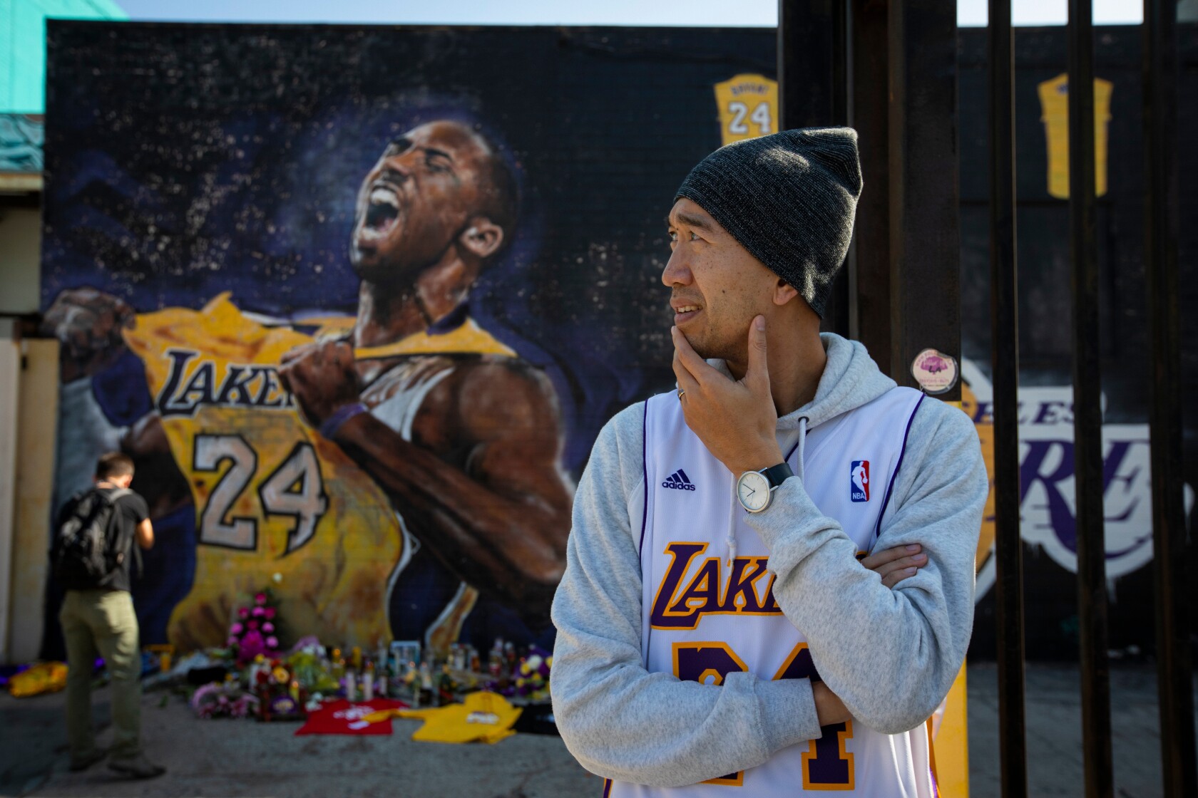 Kobe Bryant S Death In Helicopter Crash Stuns The World Leaves
