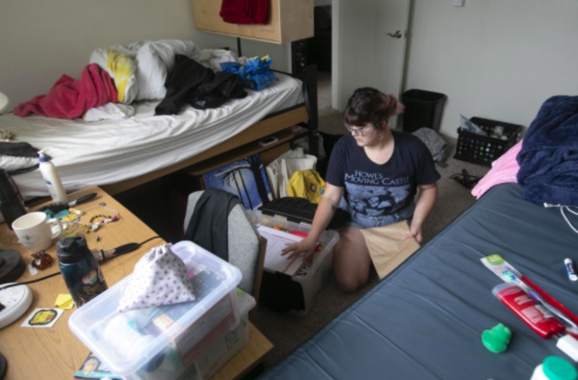 Sophomore Juniper Perkins packed her belongings as she moved out of her dormitory apartment at SDSU on March 18th.