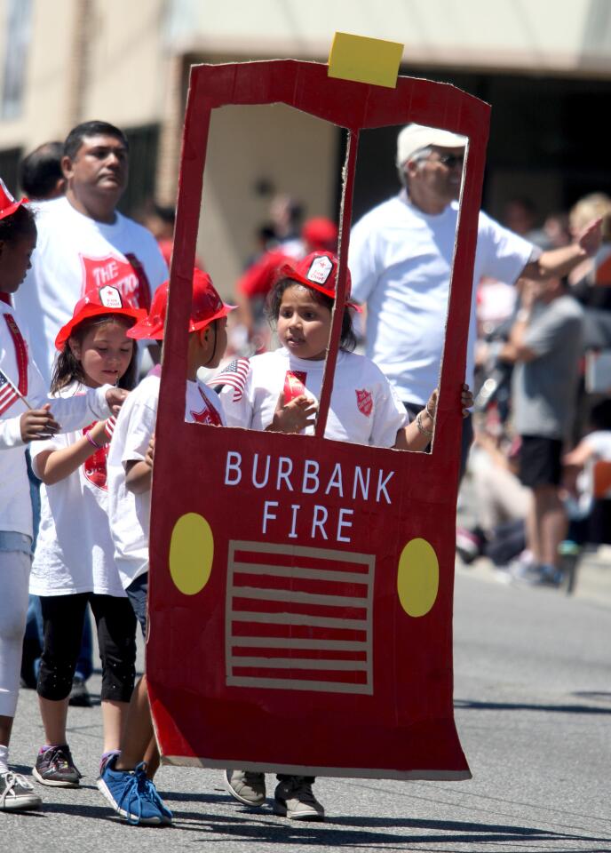 Photo Gallery: Burbank on Parade 2016