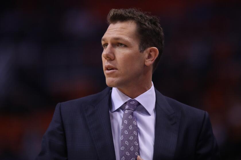 PHOENIX, ARIZONA - OCTOBER 23: Head coach Luke Walton of the Sacramento Kings during the first half of the NBA game against the Phoenix Suns at Talking Stick Resort Arena on October 23, 2019 in Phoenix, Arizona. NOTE TO USER: User expressly acknowledges and agrees that, by downloading and/or using this photograph, user is consenting to the terms and conditions of the Getty Images License Agreement (Photo by Christian Petersen/Getty Images)