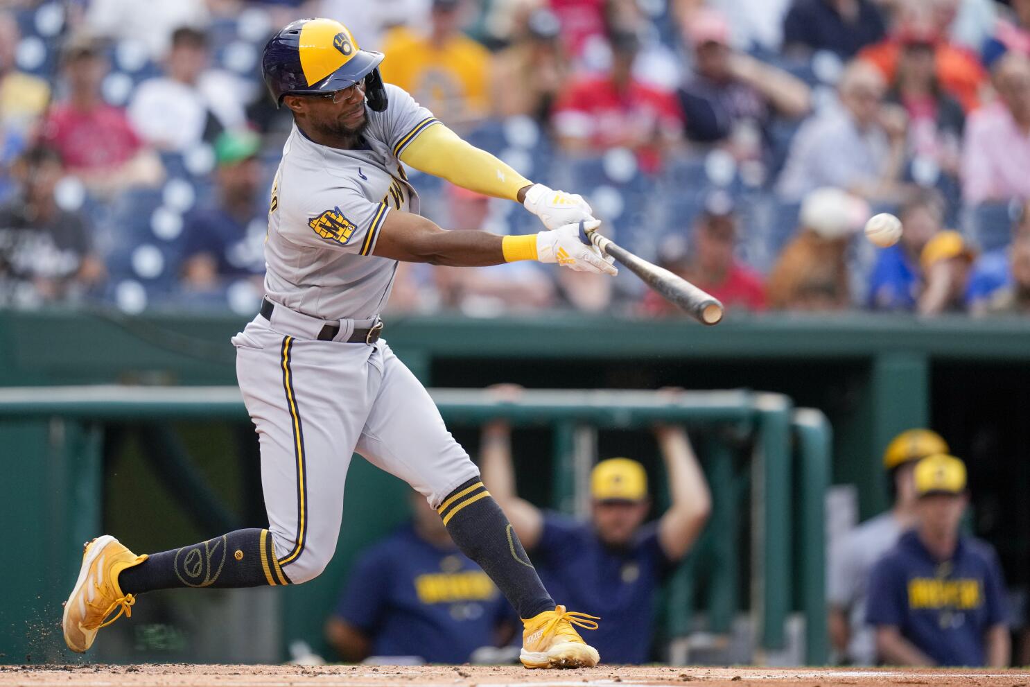 Brewers acquire Carlos Santana in trade with Pirates, per source: What he  brings to Milwaukee - The Athletic