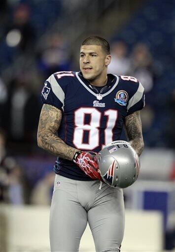 AARON HERNANDEZ on Instagram: “TEAM 81 !!! 