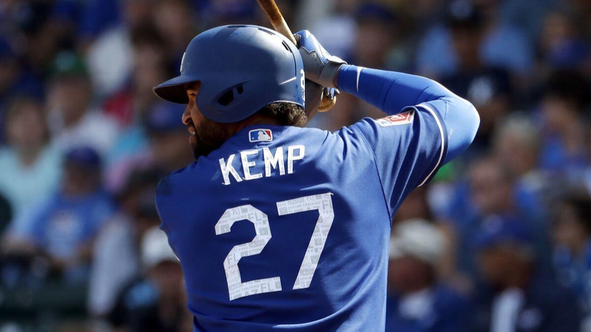 Dodgers' Matt Kemp heads to DL with hamstring strain