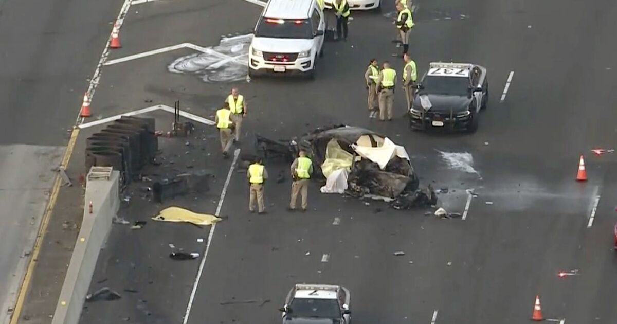 Five people killed, one injured in fiery crash on 710 Freeway Los