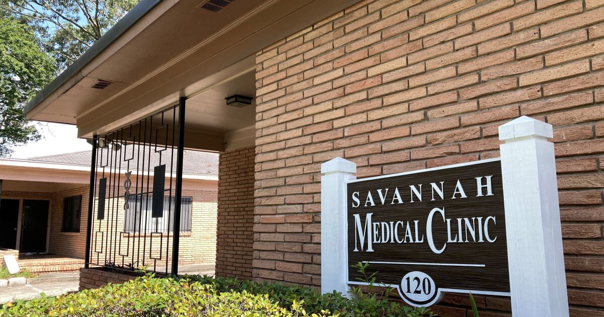 At least 66 clinics halt abortions since Roe was overturned, report says