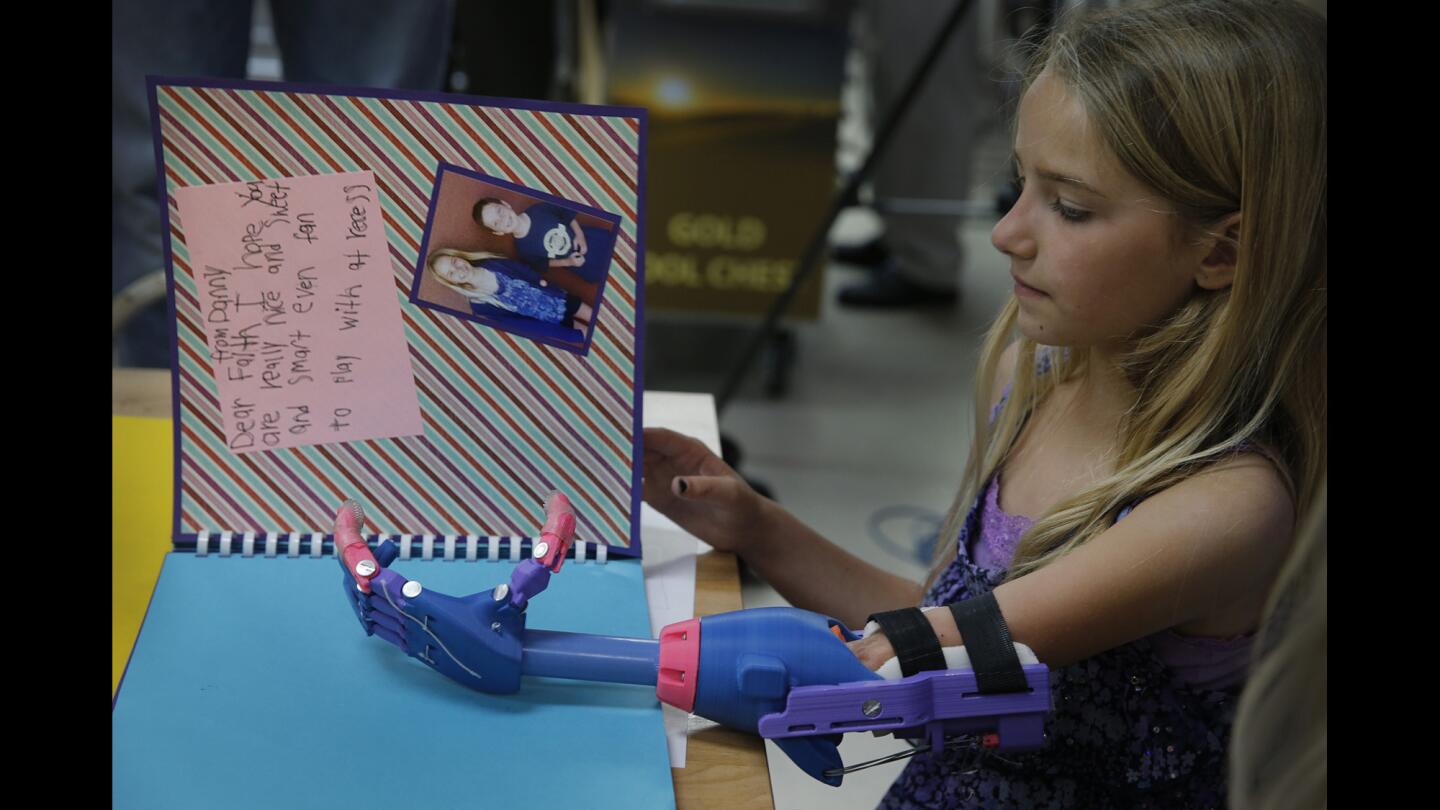 3-D printer gives 7-year-old a hand