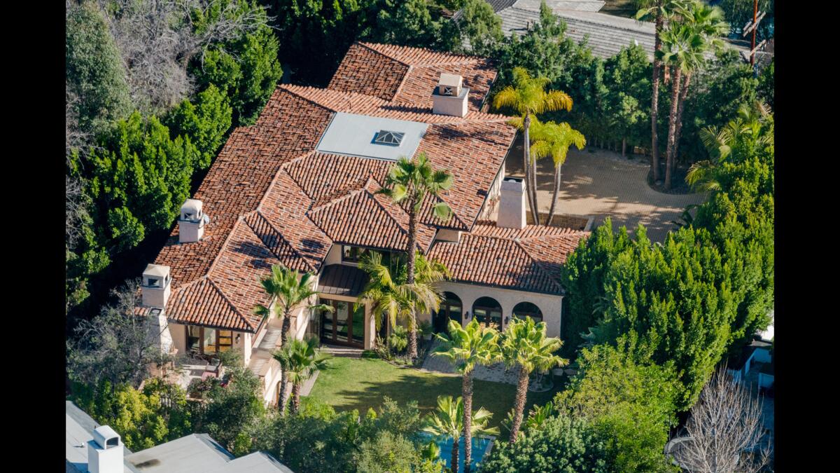 The family home of singer-actress Miley Cyrus has sold for $6 million
