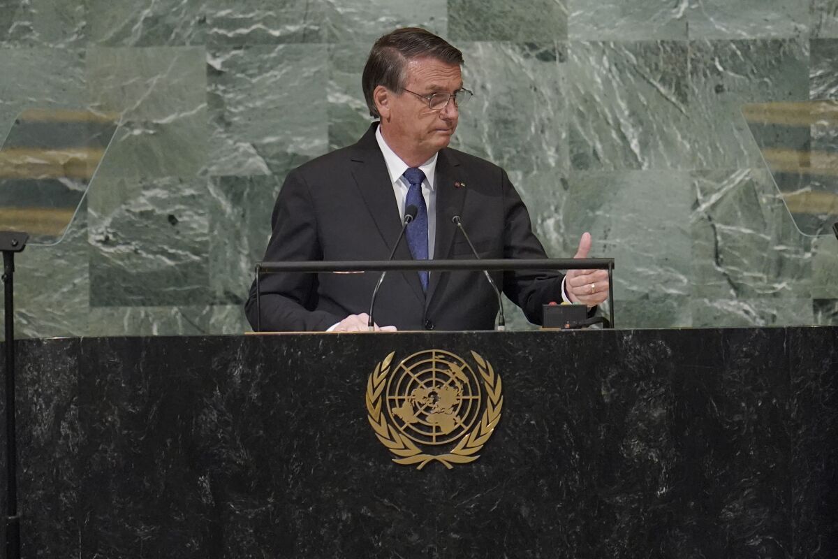 O presidente brasileiro Jair Bolsonaro durante o discurso inaugural da 77ma Asamblea General da ONU em Nueva York em 21 de setembro de 2022. (AP Photo/Mary Altaffer)