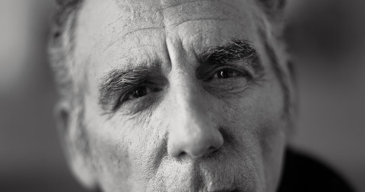 Michael Richards yeni kitabındaki ırkçı tiradından dolayı özür diledi