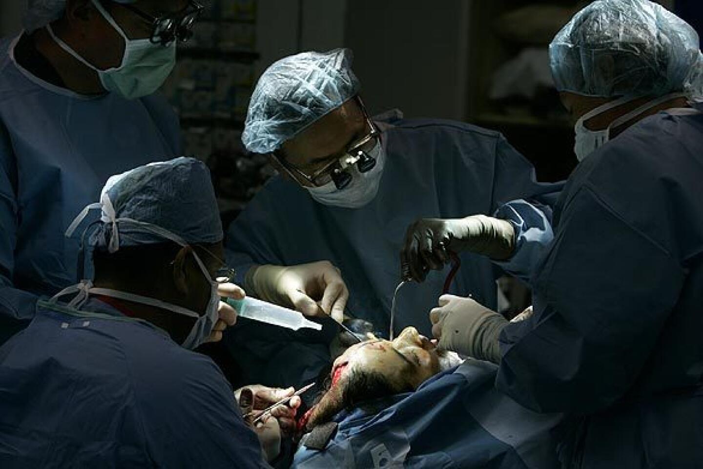 Kit para prácticas de Cirugía Menor y Suturas - Curso de Cirugia Menor