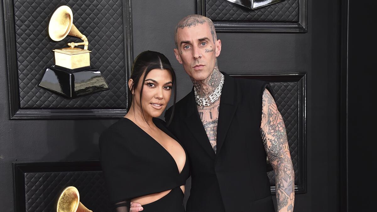 How Travis Barker, Kourtney Kardashian spent Fourth of July - Los Angeles Times