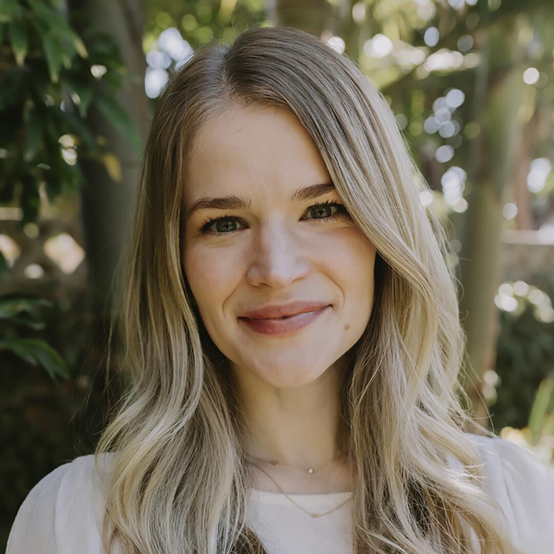 A portrait of Kristin Carlson