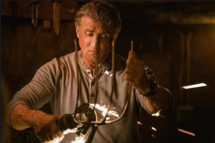 Fotograma cedido por Lionsgate donde aparece el actor Sylvester Stallone como John Rambo, durante una escena de la cinta de acción "Rambo: Last Blood" que se estrena en cartelera este fin de semana. EFE/Yana Blajeva/Lionsgate
