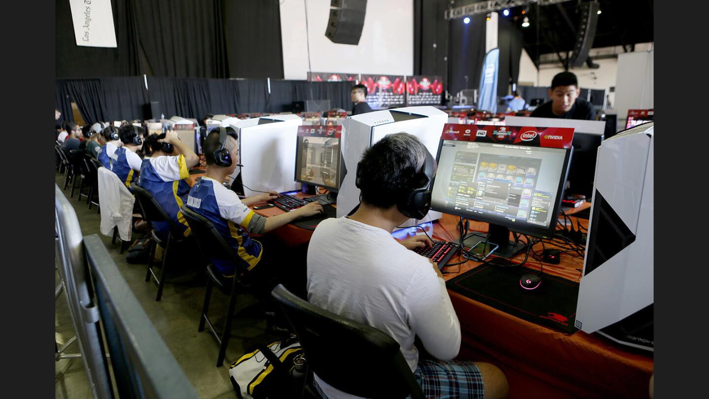 Photo Gallery: iBuyPower Gamefest, at the Orange County Fair