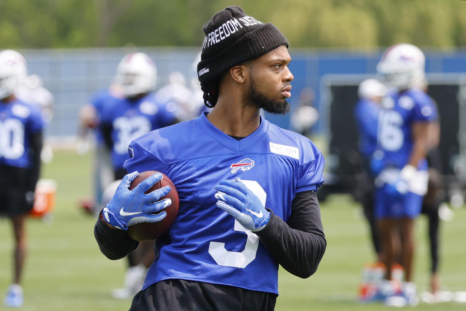 Bills safety Damar Hamlin eases back into practice 5 months since  near-death experience - The San Diego Union-Tribune