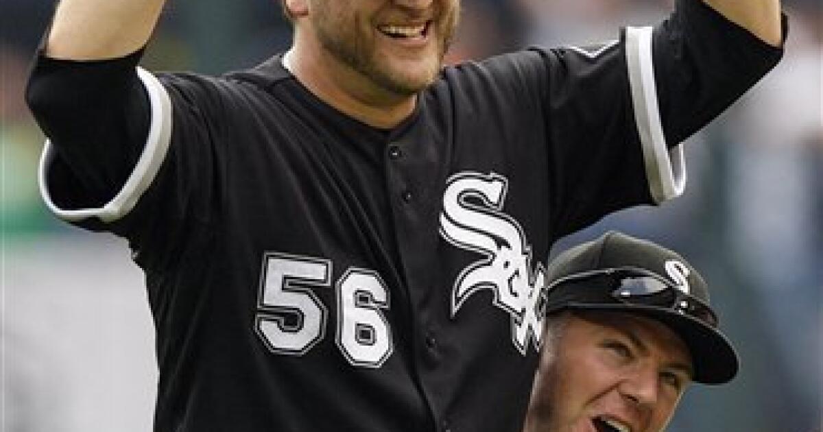 July 23, 2009: White Sox pitcher Mark Buehrle throws perfect game