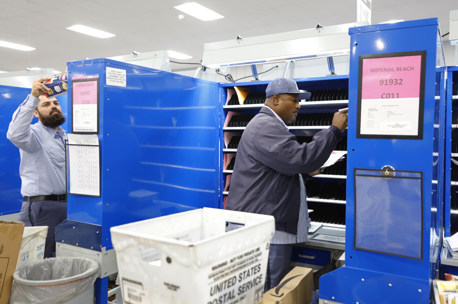 ‘Not your grandparents’ post office:’ The future USPS being tested in ...