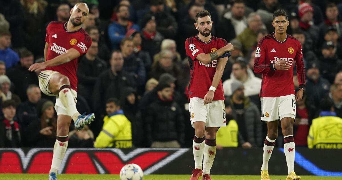 Manchester United Suffers Meek Champions League Exit, Real Madrid and Napoli Advance to Round of 16