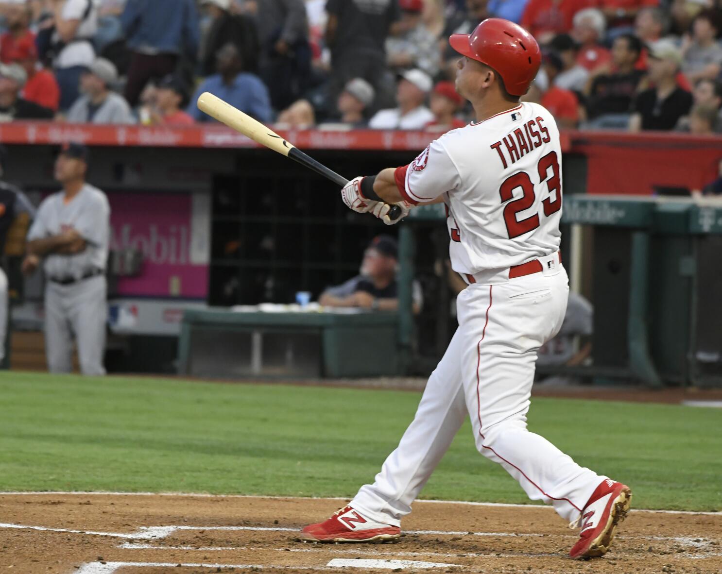 Angels' Andrelton Simmons moved to injured list with severe ankle sprain -  Los Angeles Times