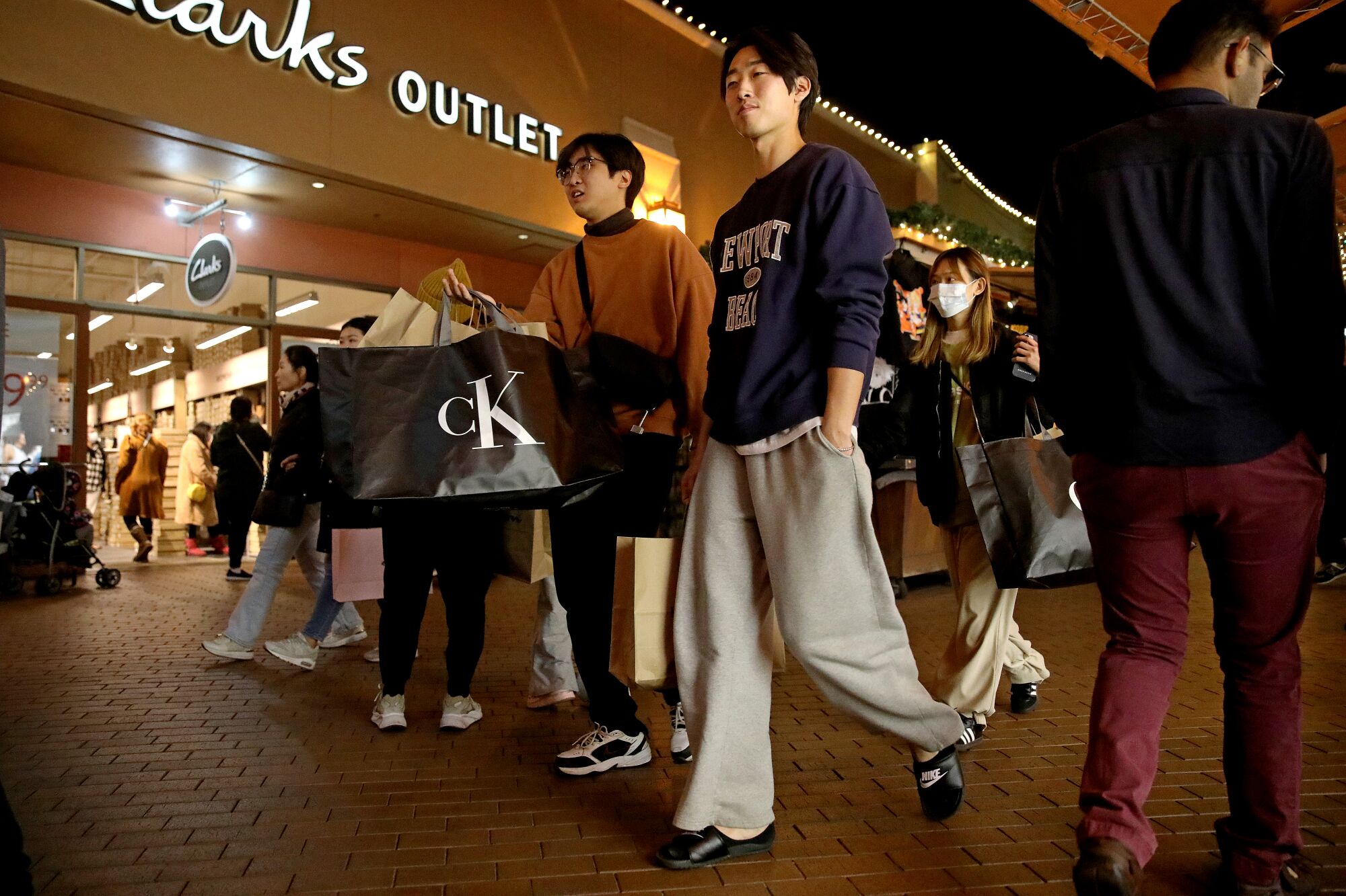 Shoppers hit the Citadel Outlets on Black Friday for deals on Thanksgiving night.