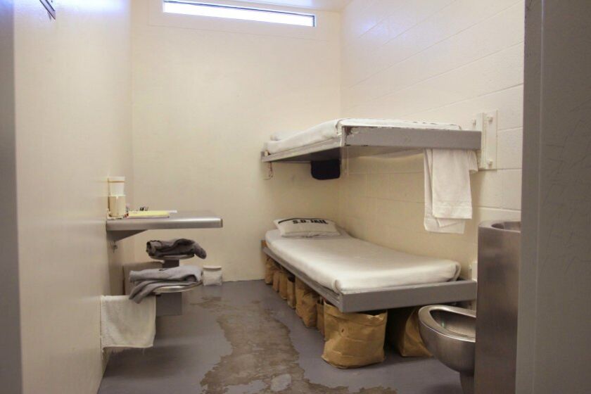 Inmate cell at the Vista Detention Facility, where former inmate David Collins suffered serious brain damage in 2016.