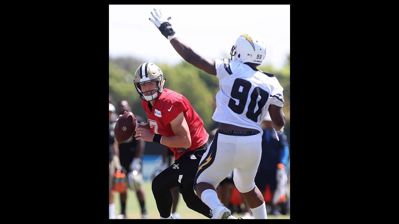la-nfl-l-a-chargers-hold-joint-practice-with-n-013
