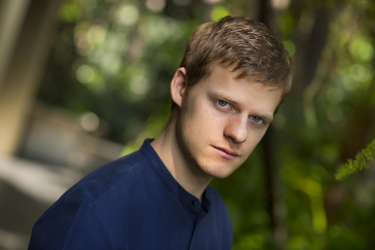 Lucas Hedges Plumbs The Depths Of His Inner Angst For Two New Film Roles Los Angeles Times