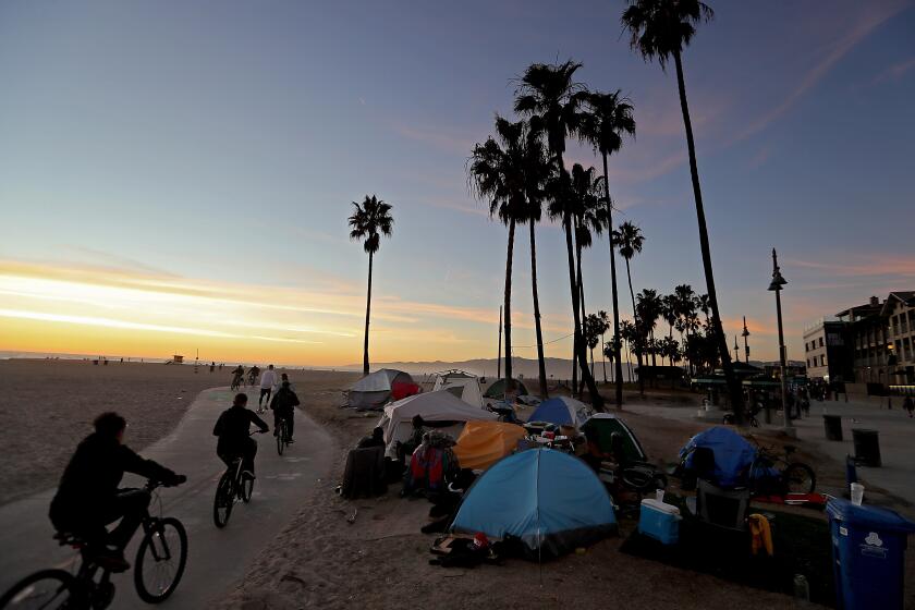 LOS ANGELES, CA. - FEB. 11, 2021. Homeless encampment, Venice Beach, Calif. (Luis Sinco/Los Angeles Times)
