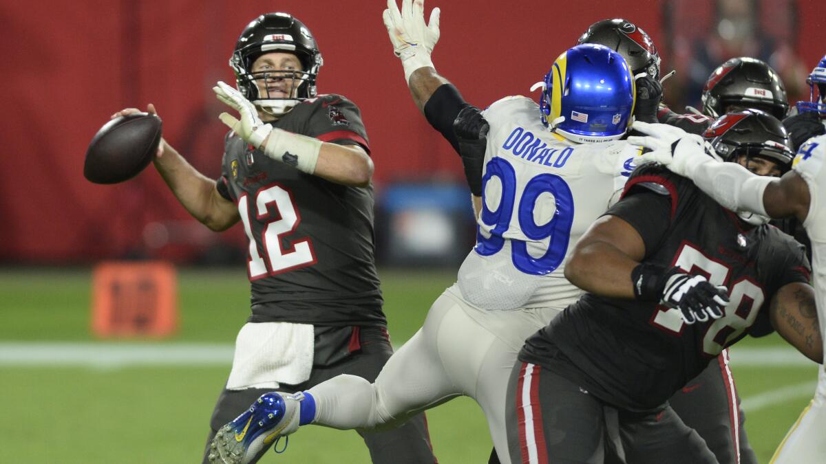 Rams nearly blow 24-point lead but hang on to beat Buccaneers in