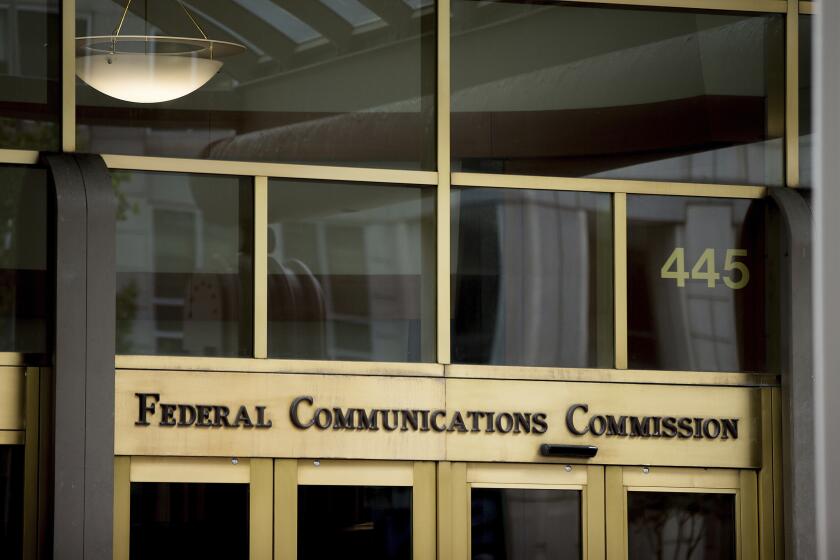 La sede de la Comisión Federal de Comunicaciones de Estados Unidos en Washington. Foto tomada el 19 de junio de 2015 (Foto AP/Andrew Harnik)