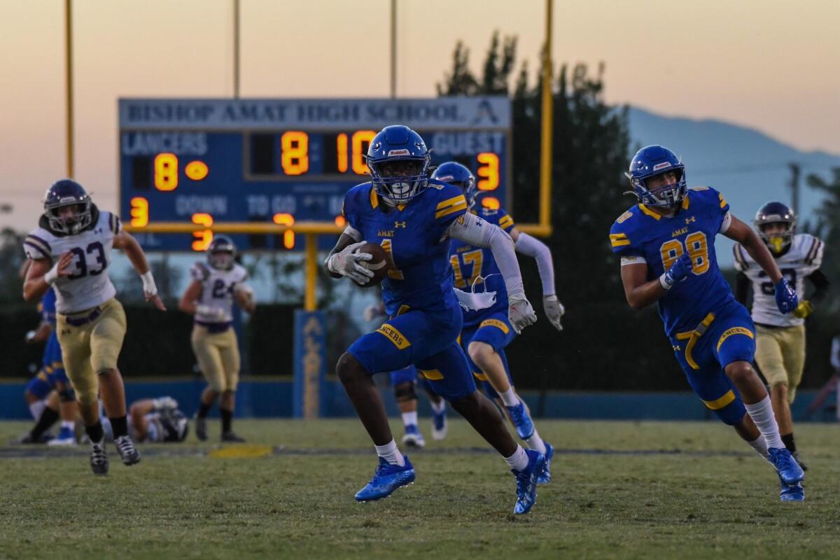 Bishop Amat's Delano Franklin had touchdown catches of 52 and 48 yards and ran for another.