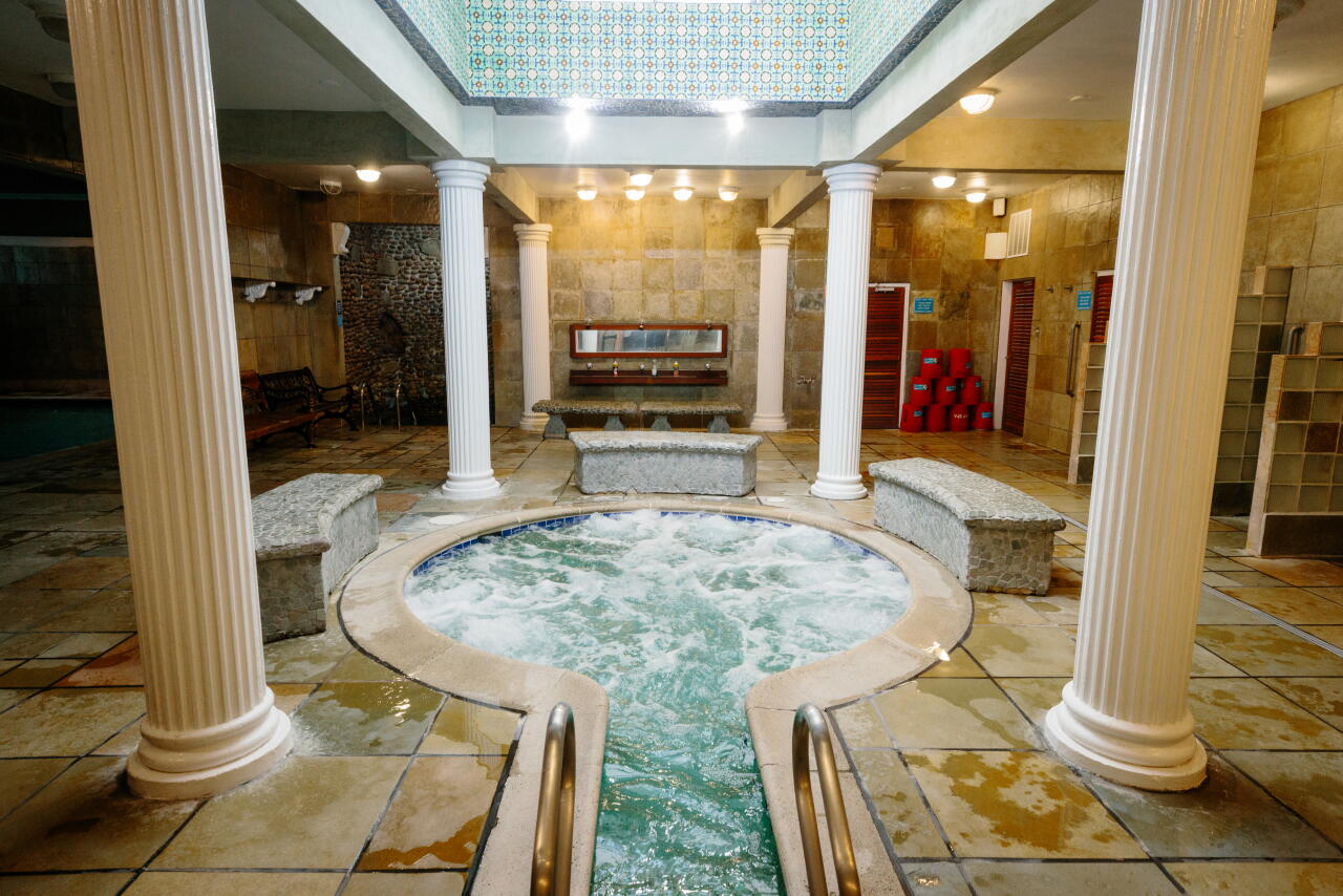 The jacuzzi at City Spa in Los Angeles