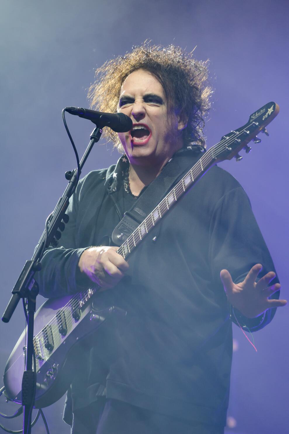 The Cure's Robert Smith on new album and those awful '80s - Los Angeles  Times