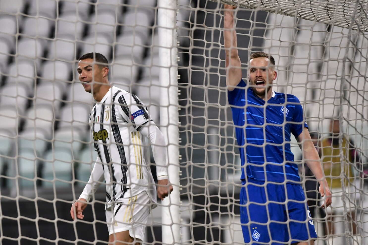 Ronaldo returns to score 750th goal, Juventus beats Dynamo - The San Diego  Union-Tribune