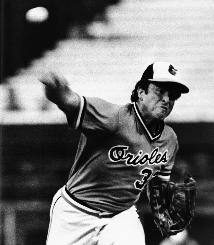 Balimore Orioles pitcher Steve Stone pitches against the Chicago White Sox on Aug. 6, 1980.