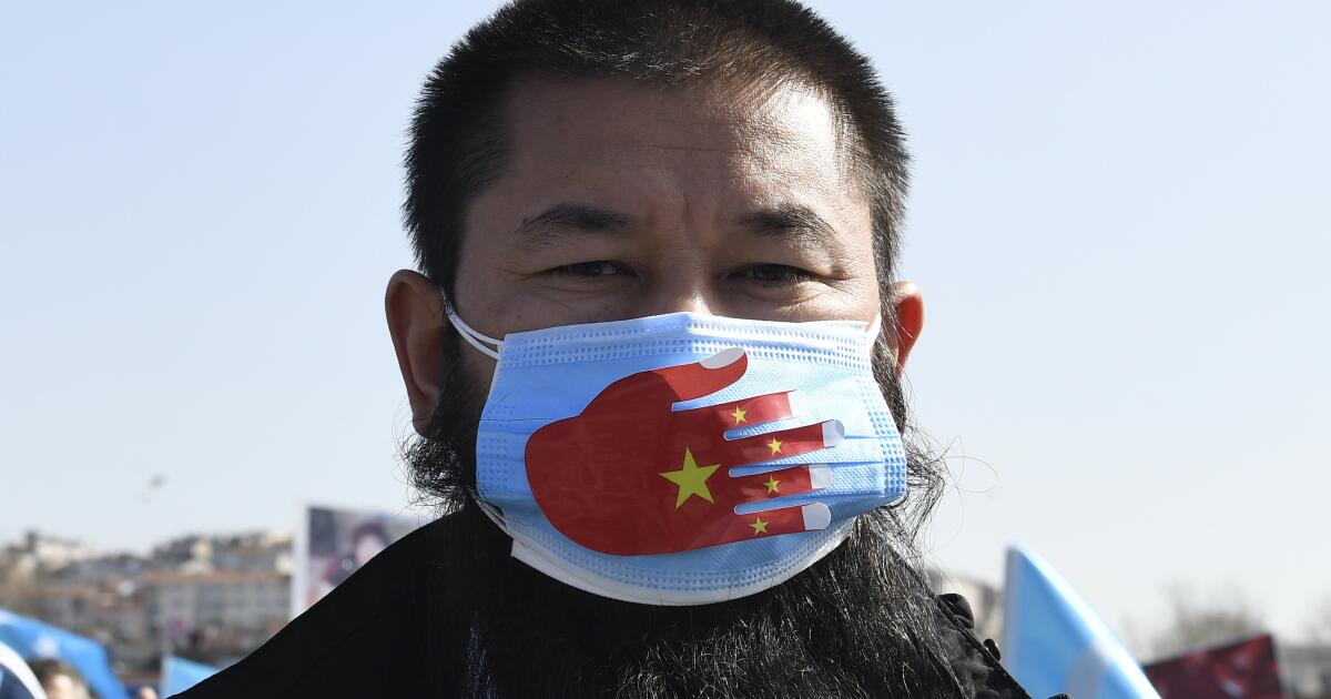 Narrateur : L’oppression chinoise est cruelle envers tout le monde