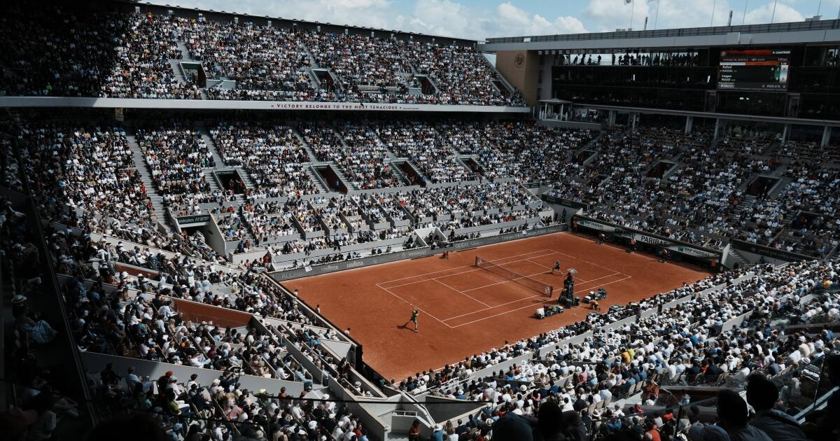 Juste à temps pour les Jeux Olympiques, Roland Garros se dote d’un deuxième toit rétractable